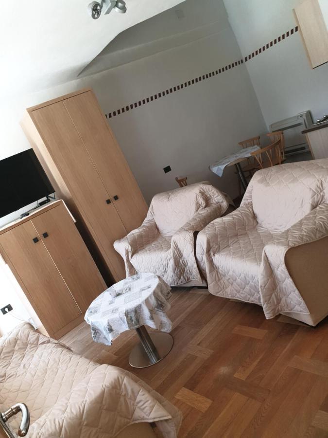 Апартаменты Smartno Apartmaji Sobe Josko Экстерьер фото